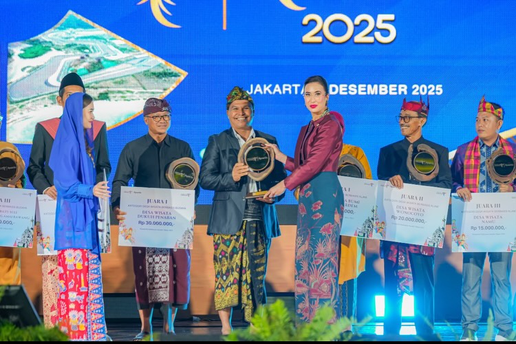 Raih Penghargaan Bergengsi! Desa Wisata Hijau Bilebante Lombok Tengah Dinobatkan Sebagai Desa Wisata Terbaik Nasional 2025
